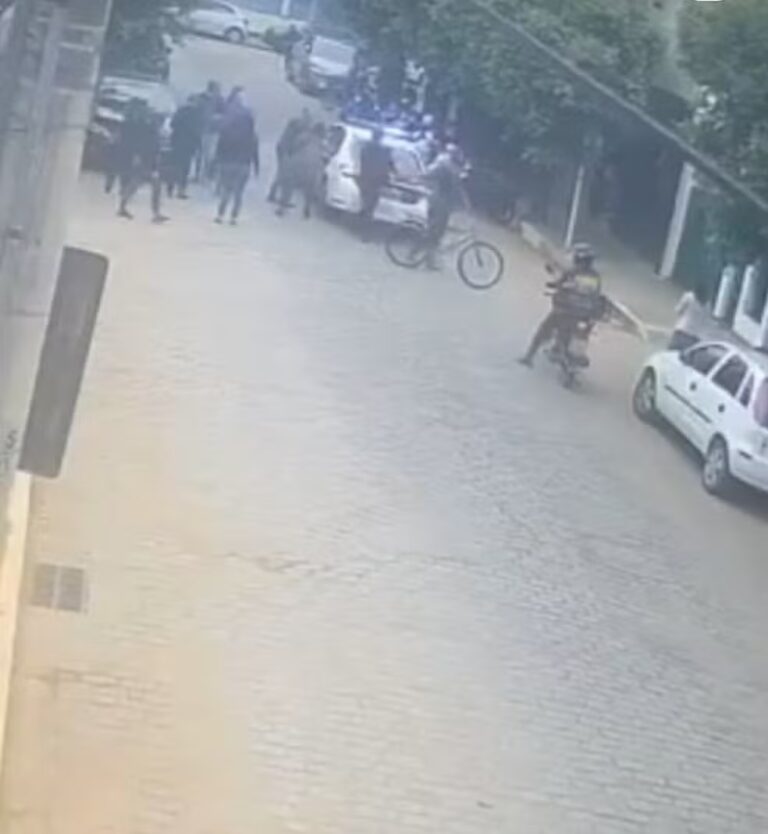Policial civil salva menino de 1 ano engasgado em Santo Antônio de Pádua