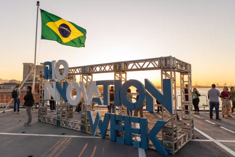 Rio Innovation Week 2026: evento debate IA e robótica no Píer Mauá